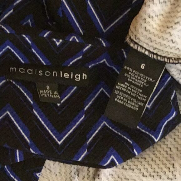 MADISON LEIGH dress in size 6 in chevron pattern - Picture 7 of 8